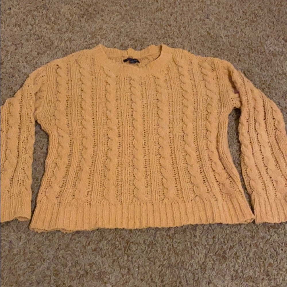 Yellow sweater